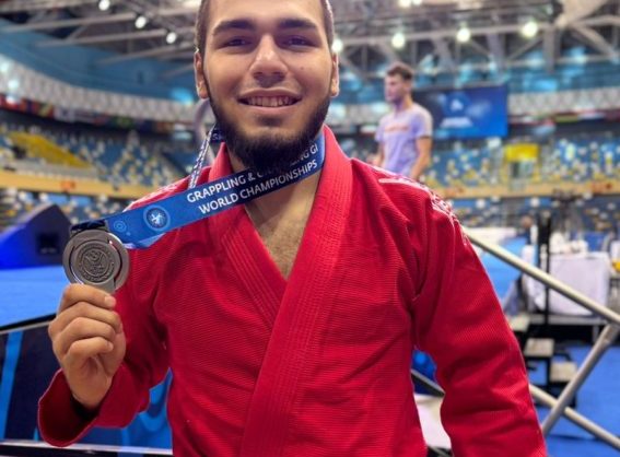 Ставропольский грэпплер выиграл 2 поединка на чемпионате мира болевыми приёмами