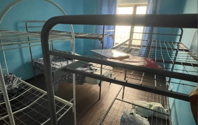 Четыре человека ответят в суде за жестокие истязания пациентов в ребцентре в Пятигорске