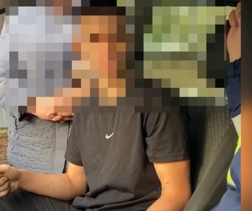 Подросток разъезжал по селу за рулём легковушки в Кочубеевскому округе
