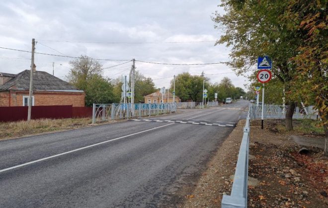 Ремонт социально значимой дороги завершили в Новоалександровском округе