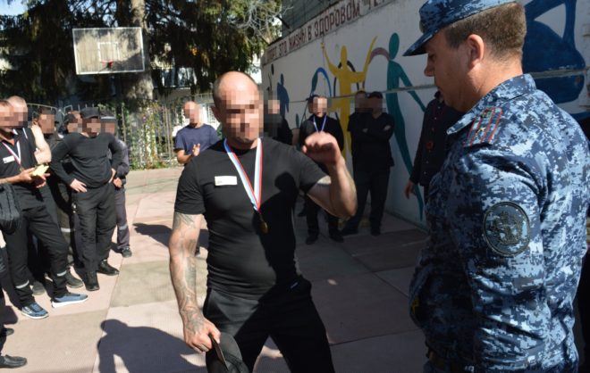 Турнир по силовому многоборью провели в колониях на Ставрополье
