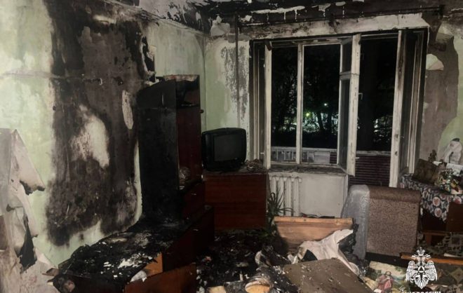 Из горящей многоэтажки в Пятигорске спасли 26 человек
