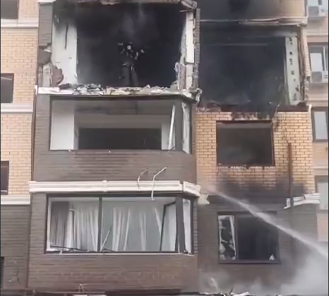 Пожар произошёл в многоэтажке на улице Пальмиро Тольятти в Пятигорске