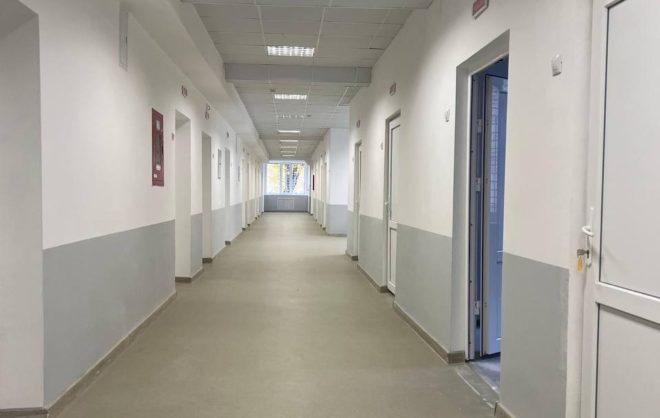 В отделении медицинской реабилитации в больнице Невинномысска сделали ремонт
