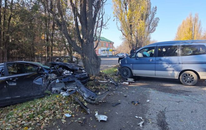 Водитель и пассажир получили травмы при ДТП в Пятигорске