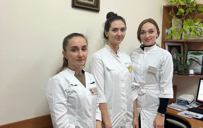 Медики-целевики начали работать в районной больнице Михайловска