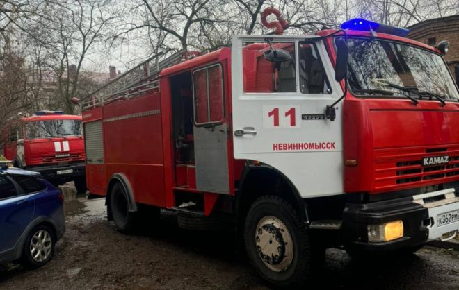 О задымлении в подъезде дома сообщают в Невинномысске