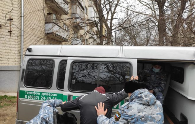Приставы на Ставрополье в ноябре выдворили 65 иностранцев-нелегалов