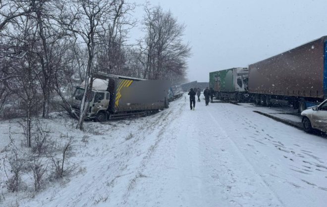 Два массовых ДТП произошли на трассе «Кавказ» в Минераловодском округе