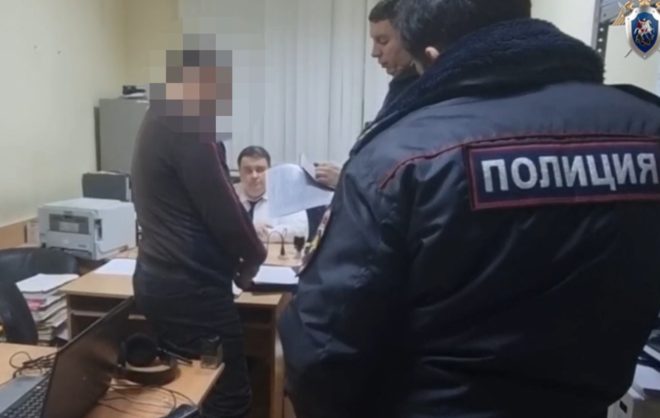 Сотрудников управления за оборотом наркотиков на Ставрополье обвиняют во взятках