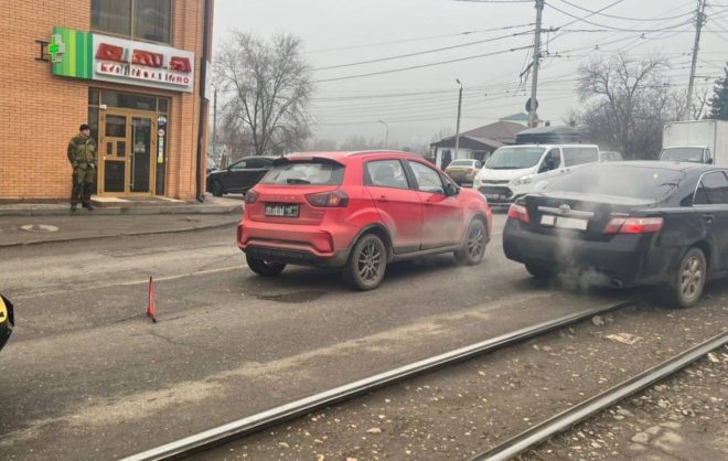 Пешеход попала под колёса автомобиля в Пятигорске