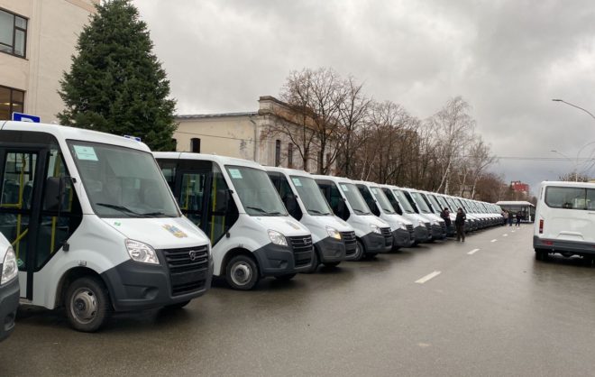 В Ставрополе и крае организовали работу сотни маршрутов с новыми автобусами