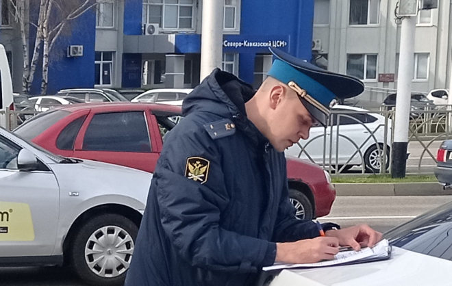 Жительница Пятигорска отдала свою иномарку за долги