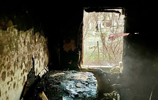 Пенсионер погиб во время пожара в частном доме в Грачёвском округе