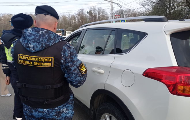 За год приставы взыскали 227 млн рублей за нарушение ПДД со ставропольцев
