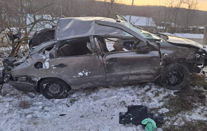 Подростка с травмами госпитализировали после ДТП в Александровском округе