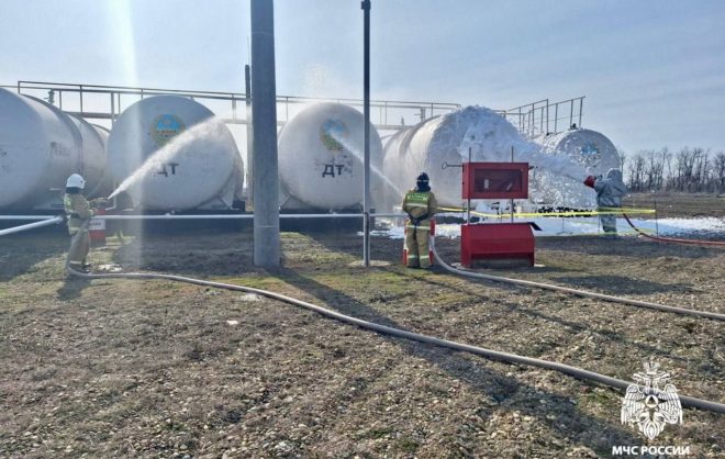 Спасатели на Ставрополье ликвидировали условный разлив нефти
