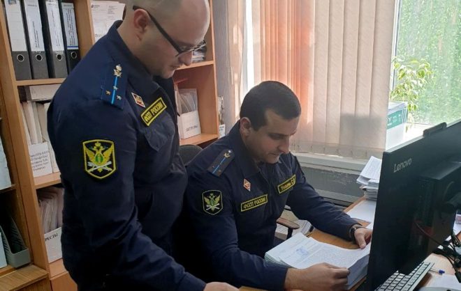 Приставы взыскали с преступника компенсацию морального вреда на Ставрополье