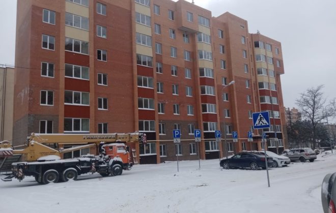 Строительство дома для переселенцев из ветхого жилья завершают в Пятигорске