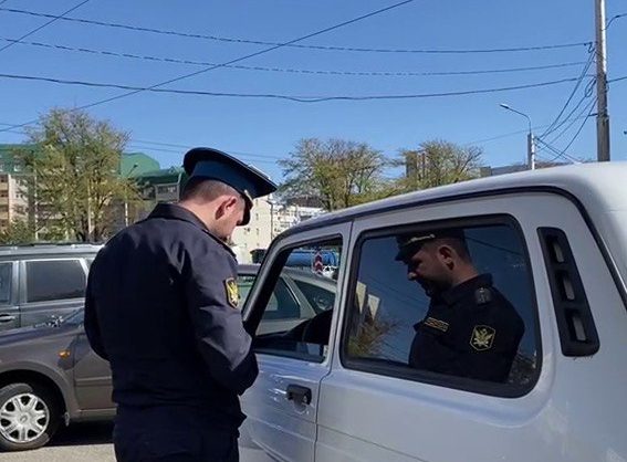 Мать из Минеральных Вод заплатила 141 тысячу рублей по штрафам своих детей
