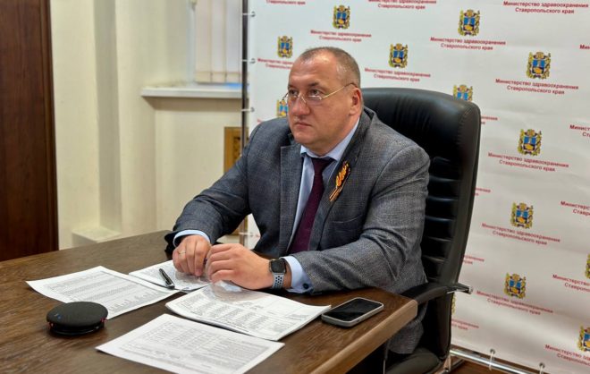 Глава Минздрава Ставрополья взял на контроль вопросы зарплаты сотрудников скорой