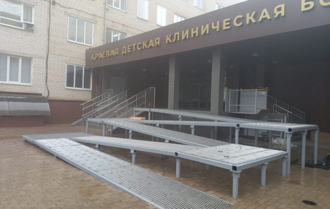 Строительство нового корпуса детской краевой больницы завершают на Ставрополье