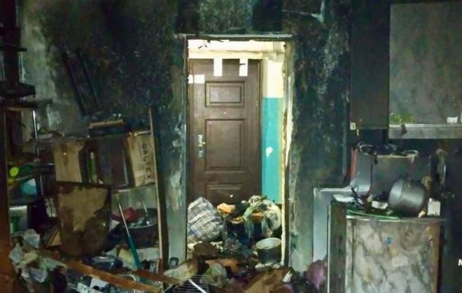 Из-за ссоры супругов произошёл пожар в квартире в Невинномысске