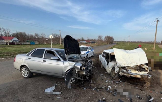 Начинающий водитель попал в больницу после ДТП в Кочубеевском округе
