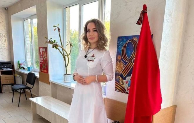 Ставропольский врач получила удостоверение ветерана боевых действий