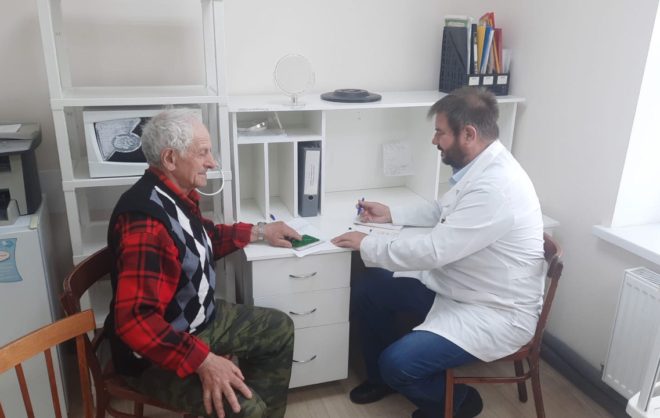 Выездная бригада врачей осмотрела 118 человек в селе Шпаковского округа