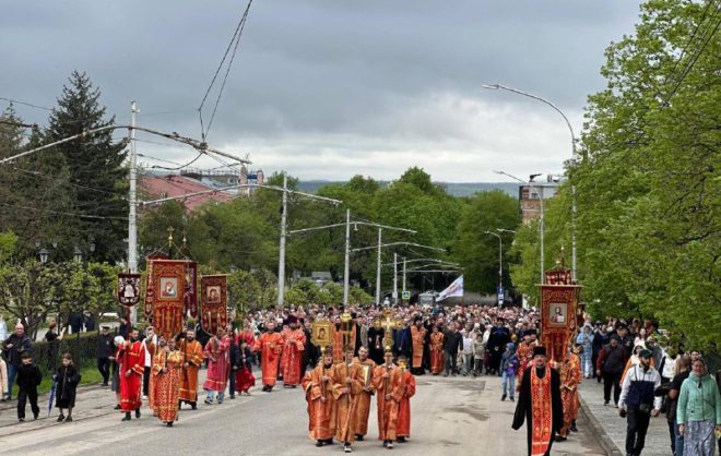 В Пятигорске прошёл традиционный общегородской Пасхальный крестный ход