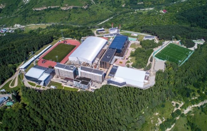 Спортсмены сборной России по вольной борьбе прибыли на сборы в Кисловодск