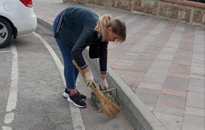 В Ессентуках проводят ежедневную уборку города