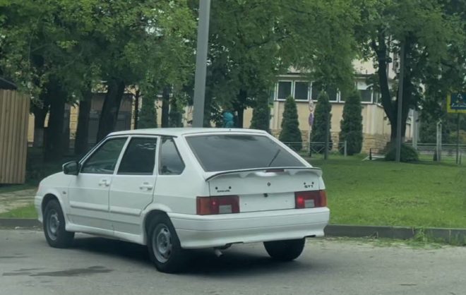 Молодого водителя-бесправника поймали автоинспекторы в Ессентуках