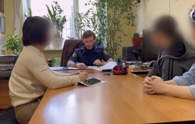 Группу подростков подозревают в экстремизме на Ставрополье