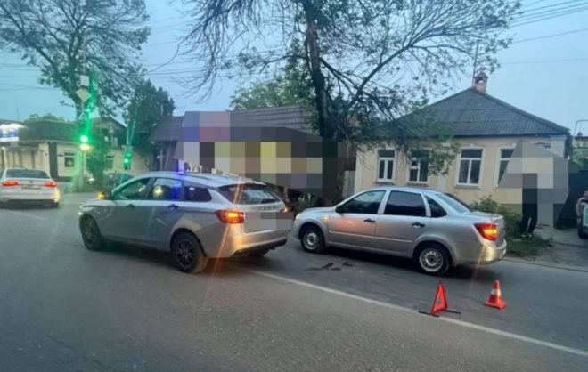 Ребёнок попал под колёса легковушки в Ессентуках