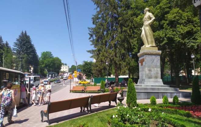 Более 2 км курортной зоны благоустроили в Кисловодске