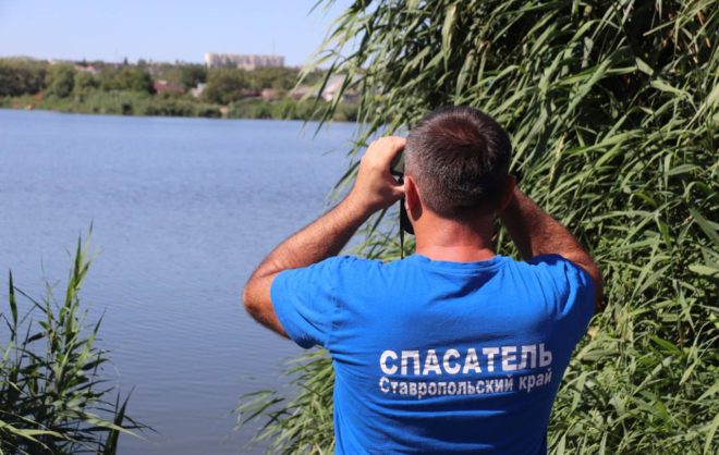 Со дна реки Мутнянки в Ставрополе спасатели достали тело мужчины