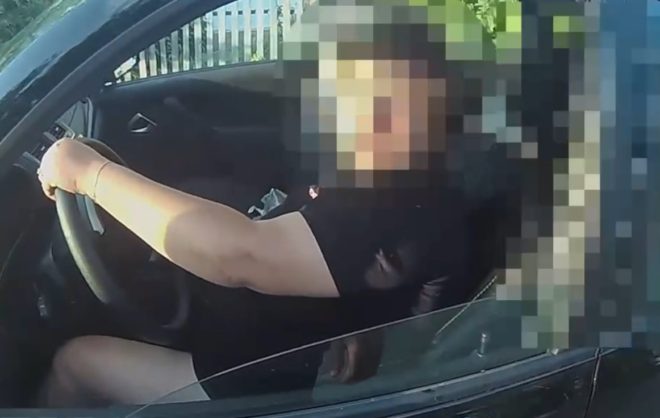 В Левокумском округе автоинспекторы поймали пьяную автомобилистку без прав