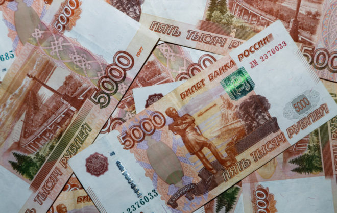 Директора фирмы в Будённовском округе подозревают в сокрытии крупной суммы денег
