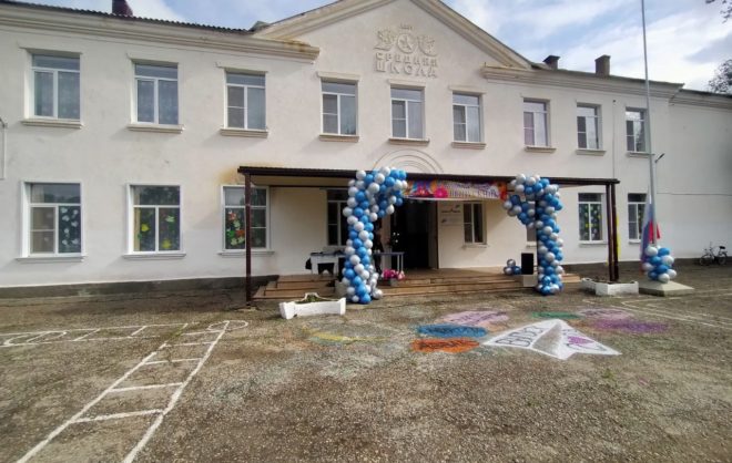 Капитальный ремонт школы в Ипатовском округе завершат к началу учебного года