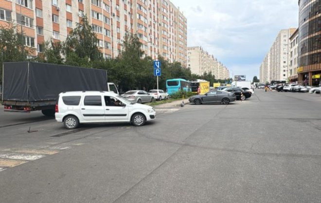 Водитель легковушки сбил 8-летнего мальчика на велосипеде в Ставрополе