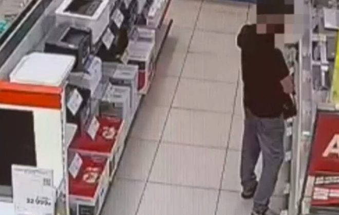 Житель соседнего региона украл дорогой ноутбук в магазине в Пятигорске