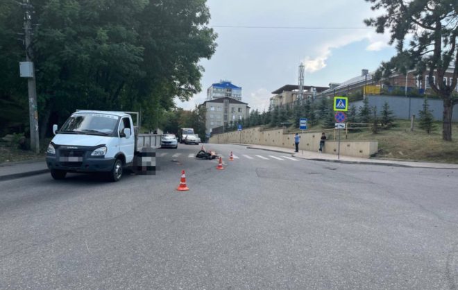 Мотоциклист пострадал в ДТП с «Газелью» в Кисловодске