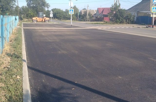 Возле детсада в Труновском округе завершили благоустройство территории