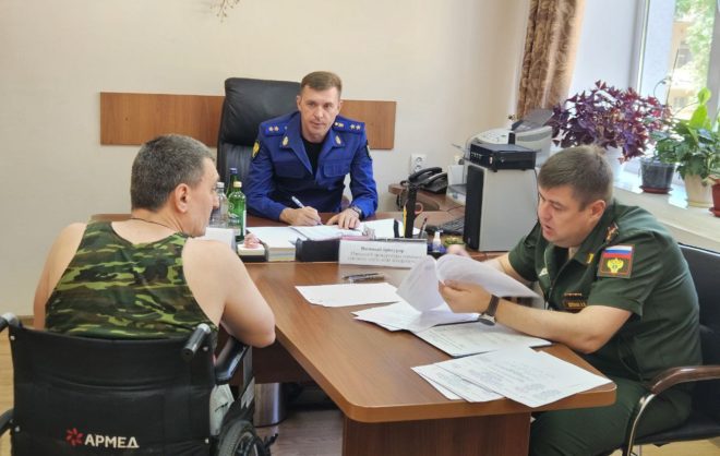 Глава краевой прокуратуры навестил участников СВО в санатории в Пятигорске