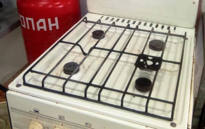 В Кисловодске два человека отравились угарным газом