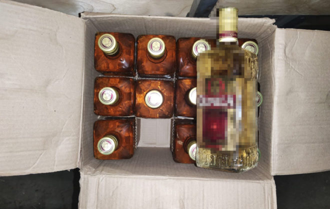Почти 400 бутылок алкоголя без акцизов изъяли в Ипатово