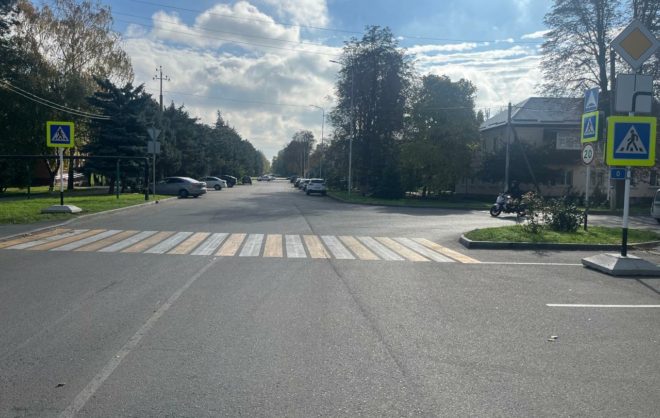 В Изобильном оборудовали зебру в социально значимом месте