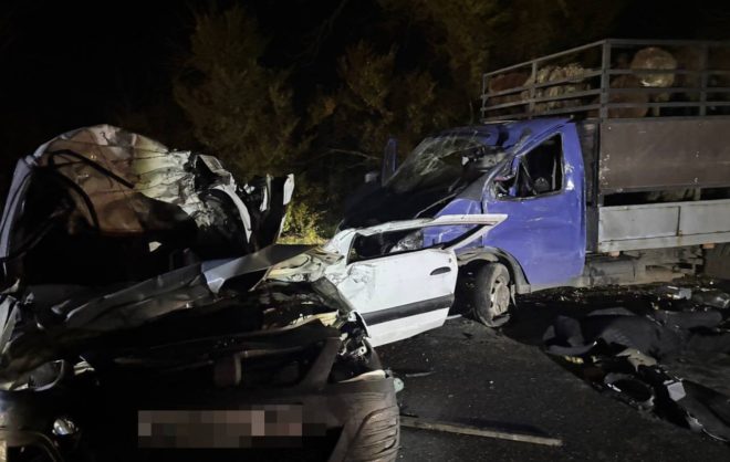 В лобовом ДТП погибли два человека в Левокумском округе